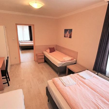 Apartament Csalogany Apartman Kecskemét Zewnętrze zdjęcie